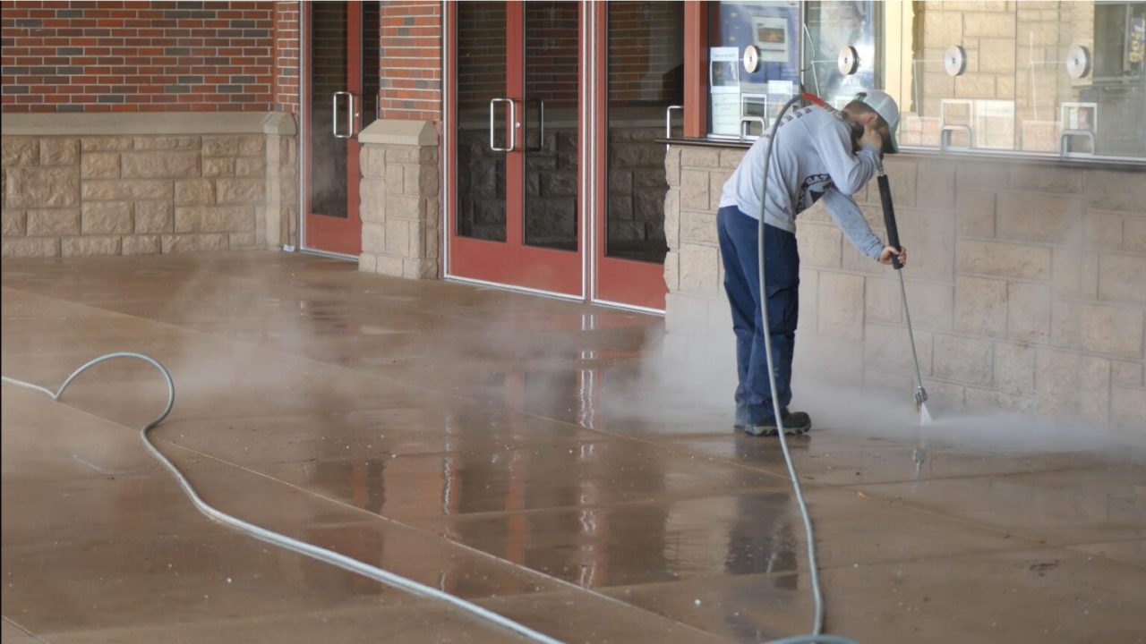 Commercial-Gum-Removal-Charlotte-1536x864-1-1280x720