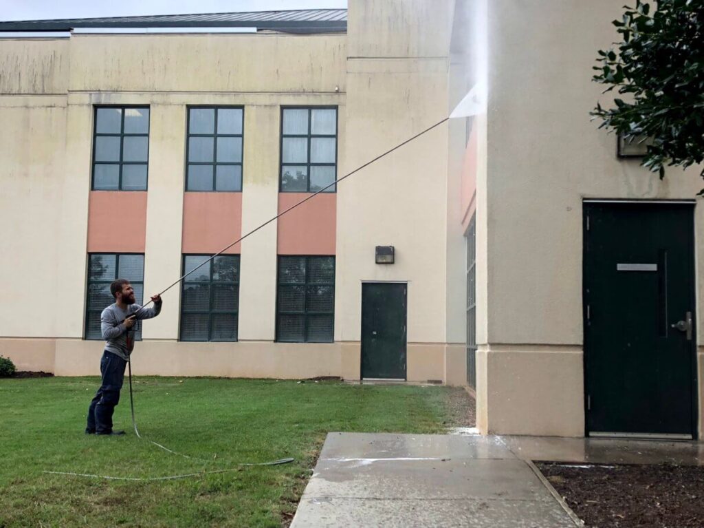 building washing