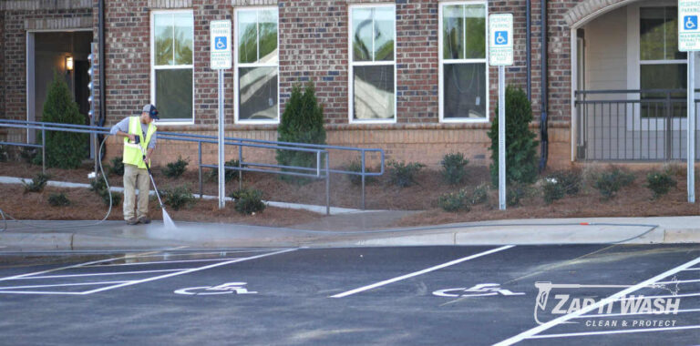 How Does a Clean Business Exterior Affect Customer First Impressions?