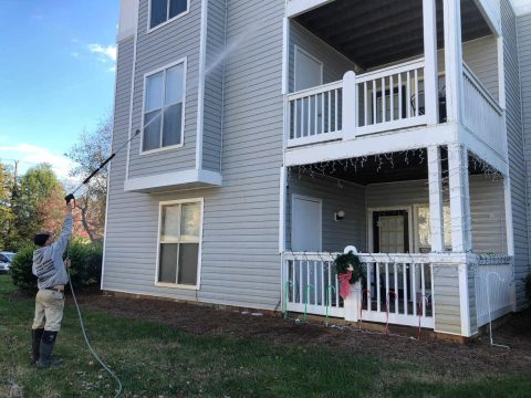 Multi-Unit Pressure Washing Multi-Unit Pressure Washing