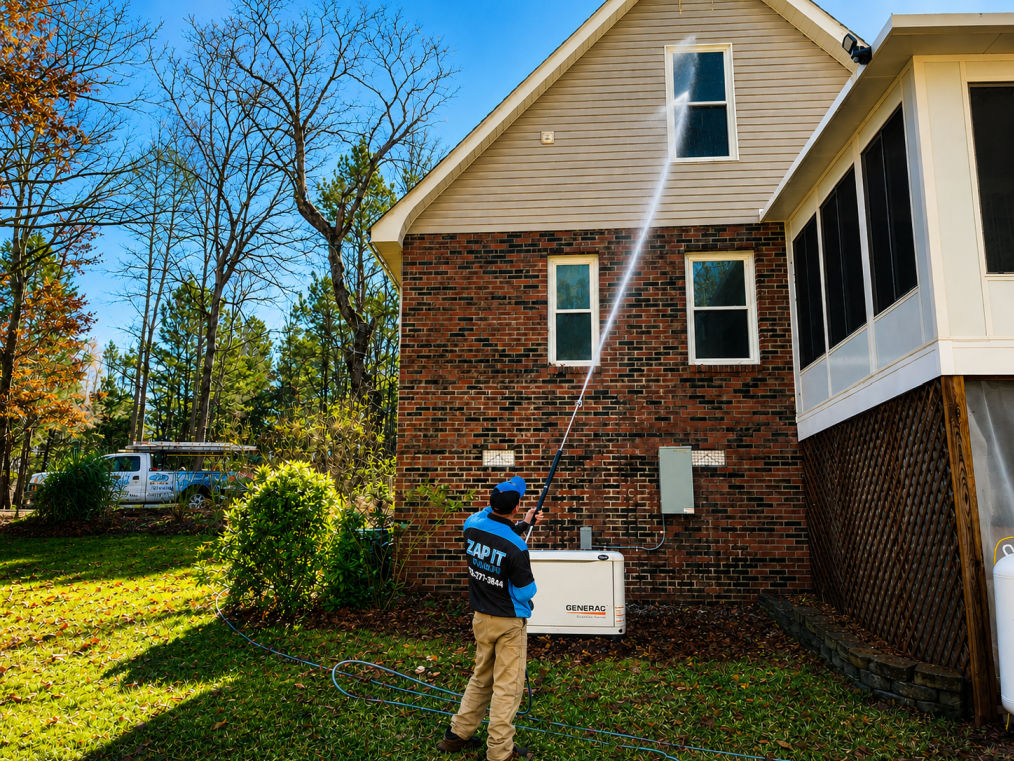 Why Choose Zap It Wash? siding-soft-washing